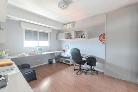 Apartamento à venda com 280m², 4 quartos e 2 vagasQuarto 2