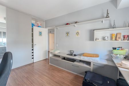 Apartamento à venda com 280m², 4 quartos e 2 vagasQuarto 2