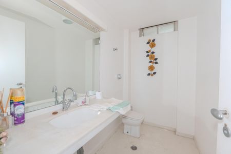 Apartamento à venda com 280m², 4 quartos e 2 vagasLavabo