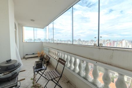Apartamento à venda com 280m², 4 quartos e 2 vagasSacada