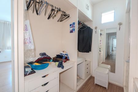 Apartamento à venda com 280m², 4 quartos e 2 vagasCloset da suíte 1