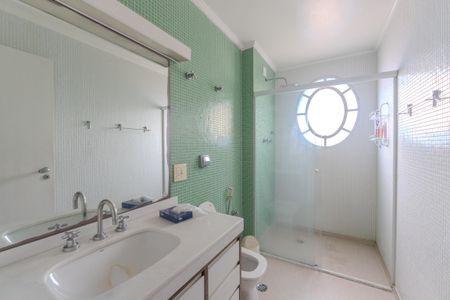 Apartamento à venda com 280m², 4 quartos e 2 vagasBanheiro