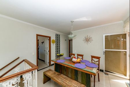 Casa à venda com 414m², 4 quartos e 5 vagas Casa à venda com 414m², 4 quartos e 5 vagasCopa