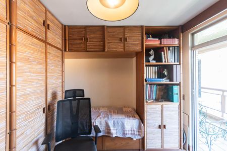 Apartamento à venda com 166m², 4 quartos e 3 vagasQuarto 3