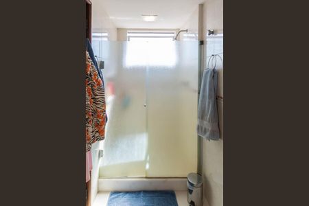 Apartamento à venda com 166m², 4 quartos e 3 vagasBanheiro Suíte