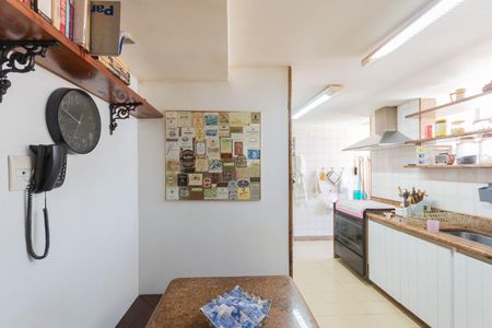 Apartamento à venda com 166m², 4 quartos e 3 vagasCozinha