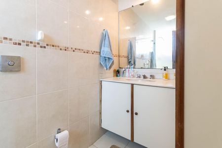 Apartamento à venda com 166m², 4 quartos e 3 vagasBanheiro Suíte