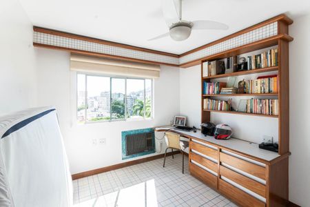 Apartamento à venda com 166m², 4 quartos e 3 vagasQuarto 1