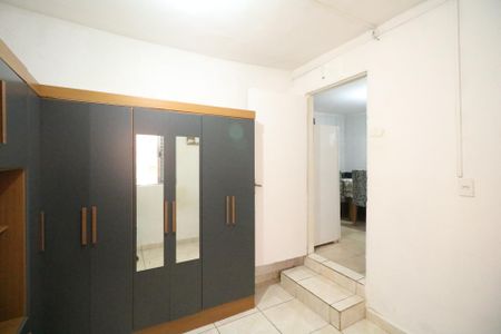 Quarto de casa à venda com 2 quartos, 1038m² em Pedreira, Diadema