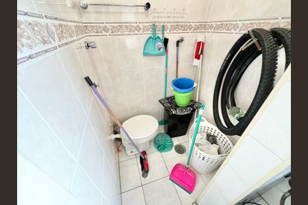 Apartamento para alugar com 65m², 2 quartos e 1 vagaBanheiro de serviço