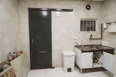 Casa à venda com 224m², 1 quarto e 2 vagasCozinha