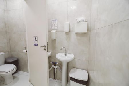 Casa à venda com 224m², 1 quarto e 2 vagasBanheiro 2