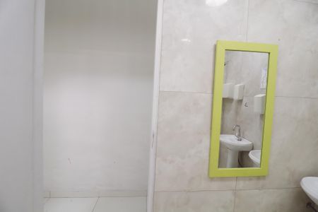 Casa à venda com 224m², 1 quarto e 2 vagasBanheiro 1