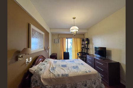 Apartamento à venda com 403m², 3 quartos e 4 vagasSuíte 1
