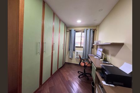 Apartamento à venda com 403m², 3 quartos e 4 vagasSuíte 3