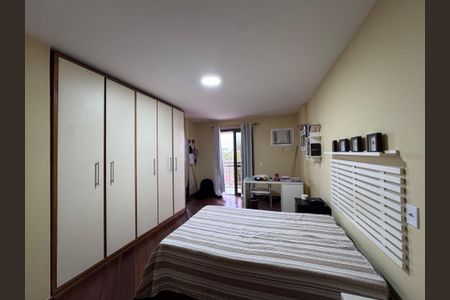 Apartamento à venda com 403m², 3 quartos e 4 vagasSuíte 2