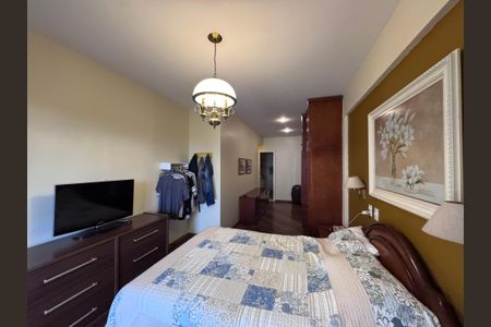 Apartamento à venda com 403m², 3 quartos e 4 vagasSuíte 1