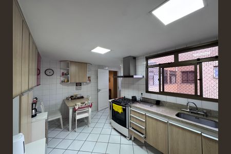 Apartamento à venda com 403m², 3 quartos e 4 vagasCozinha