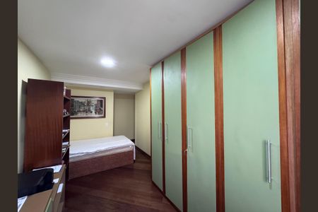 Apartamento à venda com 403m², 3 quartos e 4 vagasSuíte 3