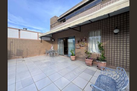 Apartamento à venda com 403m², 3 quartos e 4 vagasVaranda