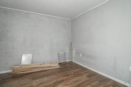 Quarto Apartamento 1 de casa à venda com 4 quartos, 200m² em Rubem Berta, Porto Alegre