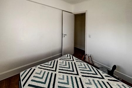 Quarto 2 de apartamento para alugar com 3 quartos, 72m² em Glória, Porto Alegre