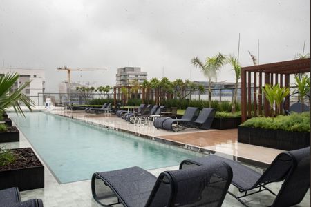 Studio à venda com 30m², 1 quarto e sem vagaÁrea comum - Piscina da cobertura