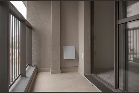 Varanda de kitnet/studio à venda com 1 quarto, 30m² em Vila Clementino, São Paulo