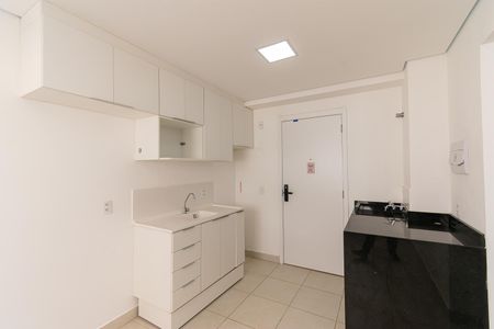 Apartamento para alugar com 32m², 2 quartos e sem vaga