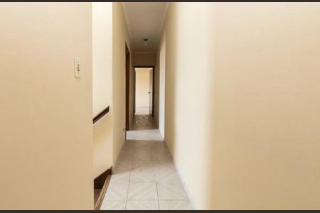 Casa para alugar com 257m², 3 quartos e 2 vagasCorredor