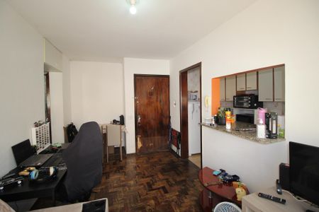 Sala de apartamento à venda com 1 quarto, 48m² em Vila Jardim, Porto Alegre