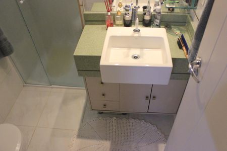 Apartamento à venda com 83m², 3 quartos e 1 vagaBanheiro da Suíte 