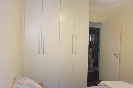 Apartamento à venda com 83m², 3 quartos e 1 vagaQuarto 2