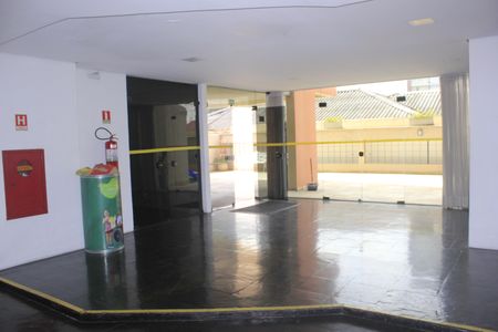 Apartamento à venda com 83m², 3 quartos e 1 vagaHall de entrada 