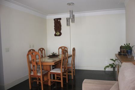 Sala  de apartamento para alugar com 3 quartos, 83m² em Vila Augusta, Guarulhos