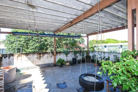 Casa à venda com 333m², 3 quartos e 3 vagasQuintal