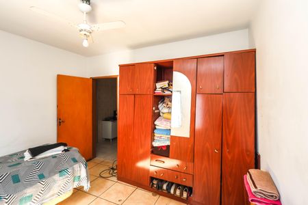 Casa à venda com 333m², 3 quartos e 3 vagasQuarto 2