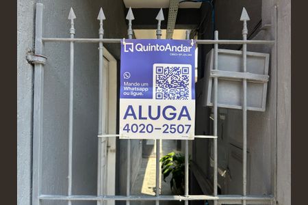 Casa para alugar com 35m², 1 quarto e sem vaga Casa para alugar com 35m², 1 quarto e sem vagaFachada