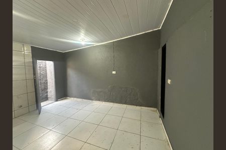 Casa para alugar com 35m², 1 quarto e sem vaga Casa para alugar com 35m², 1 quarto e sem vagaSala/Quarto