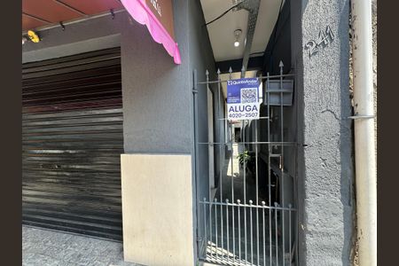 Casa para alugar com 35m², 1 quarto e sem vaga Casa para alugar com 35m², 1 quarto e sem vagaFachada