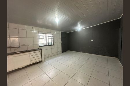 Sala/Quarto de casa para alugar com 1 quarto, 35m² em Vila Engenho Novo, Barueri