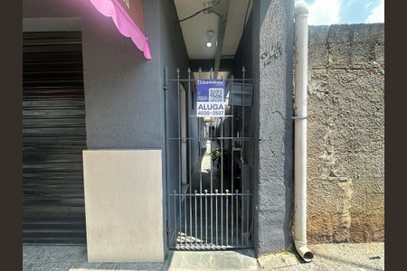 Casa para alugar com 35m², 1 quarto e sem vaga Casa para alugar com 35m², 1 quarto e sem vagaFachada