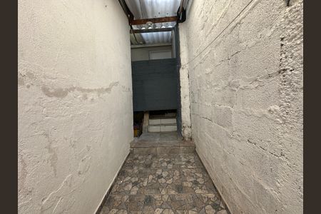 Casa para alugar com 35m², 1 quarto e sem vaga Casa para alugar com 35m², 1 quarto e sem vagaQuintal