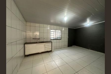 Casa para alugar com 35m², 1 quarto e sem vaga Casa para alugar com 35m², 1 quarto e sem vagaSala/Quarto