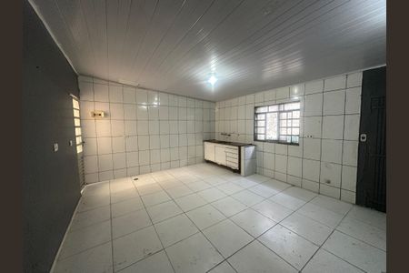 Casa para alugar com 35m², 1 quarto e sem vaga Casa para alugar com 35m², 1 quarto e sem vagaSala/Quarto