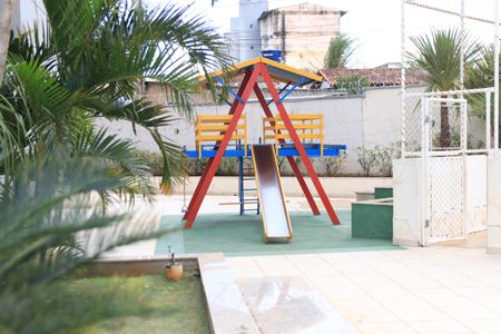 Apartamento para alugar com 70m², 2 quartos e 1 vagaÁrea comum