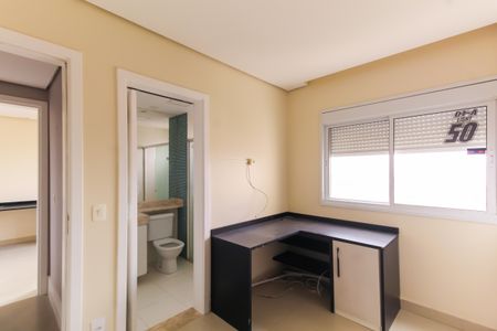 Apartamento à venda com 201m², 3 quartos e 4 vagasQuarto 2 - Suíte