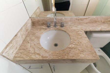 Apartamento à venda com 201m², 3 quartos e 4 vagasBanheiro da Suíte 2