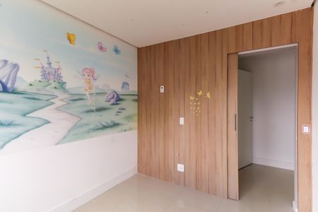 Apartamento à venda com 201m², 3 quartos e 4 vagasQuarto 4