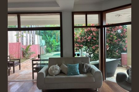 Casa de condomínio à venda com 443m², 4 quartos e 3 vagasFoto 09